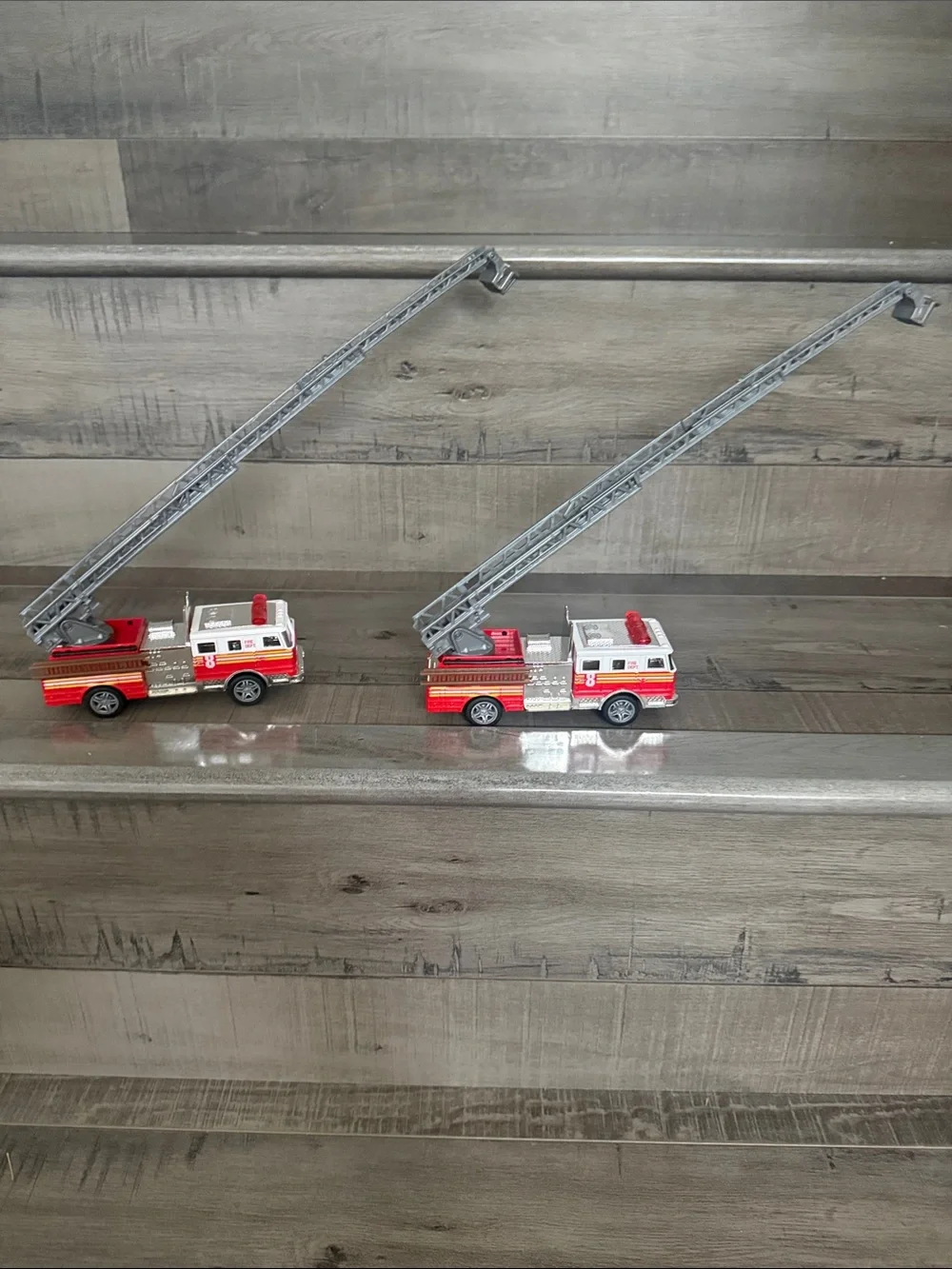 Kinsmart Kids Construction & Fire Truck Playset - Blue, Red, Yellow